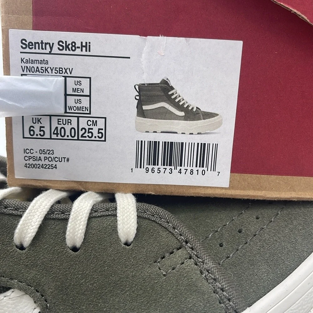 Vans WMNS Sentry Sk8-Hi Kalamata
VN0A5KY5BXV Sneakers - Picture 16 of 16